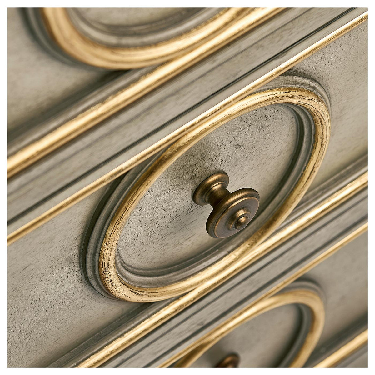 Buckingham Accent Chest
