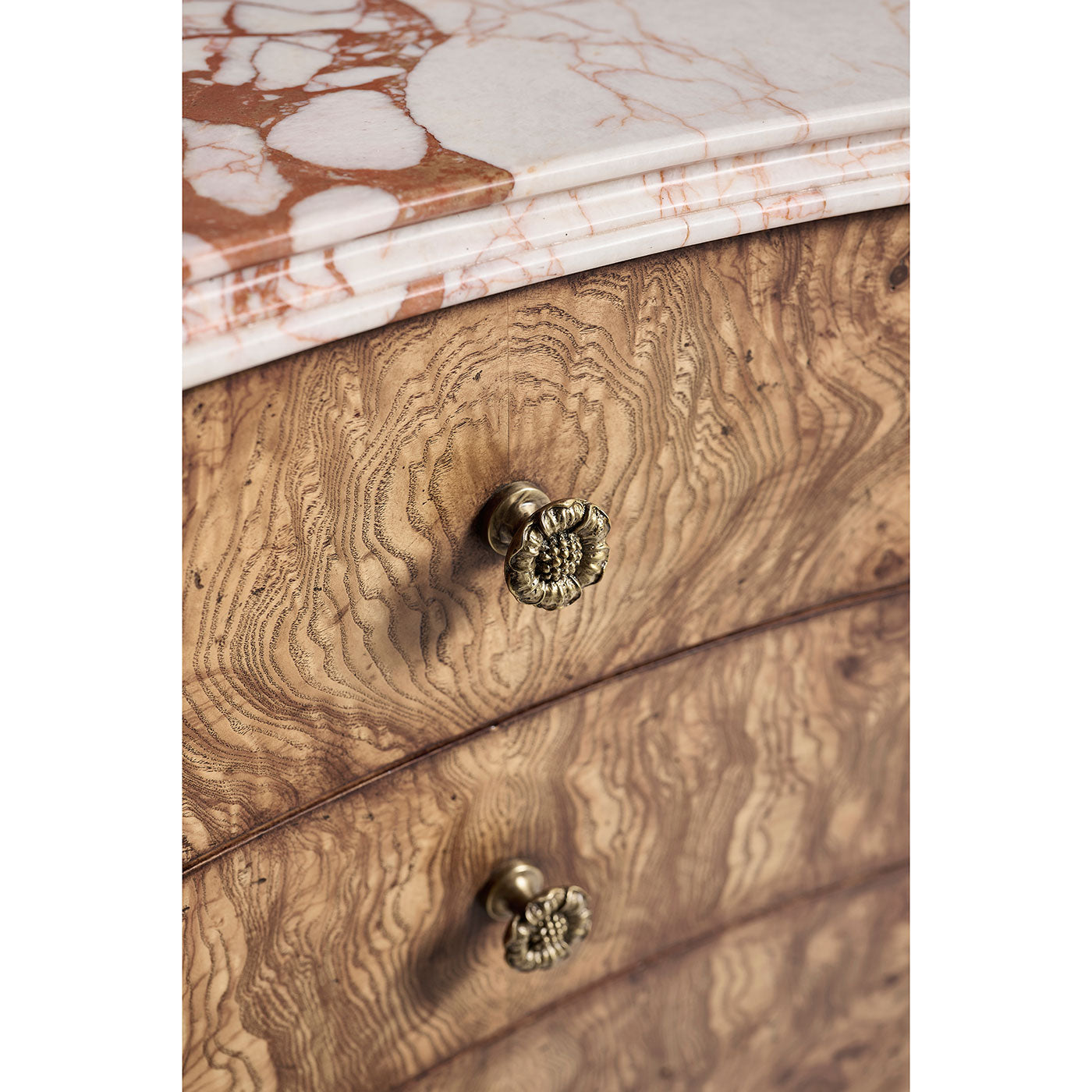 Winsland Chest