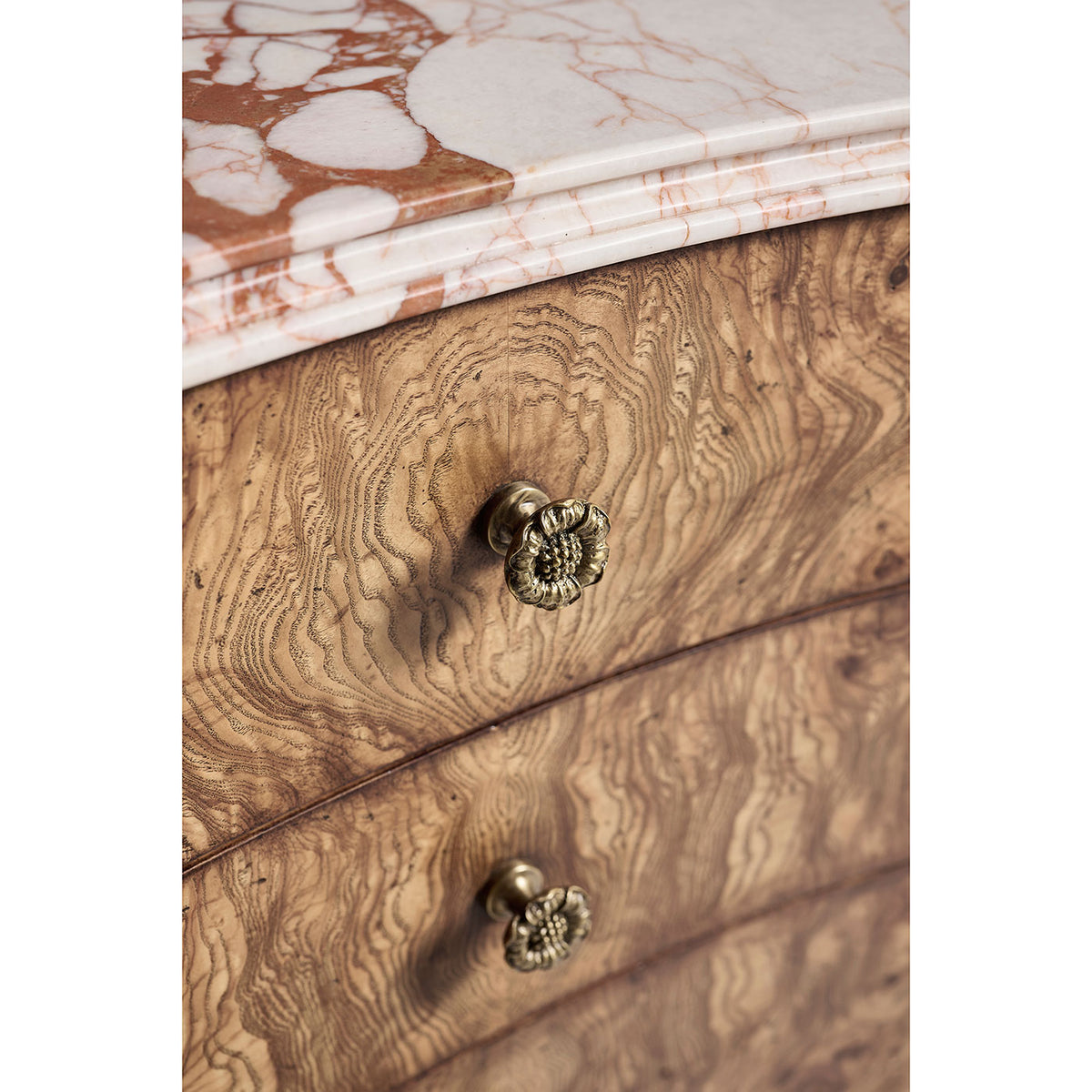 Winsland Chest