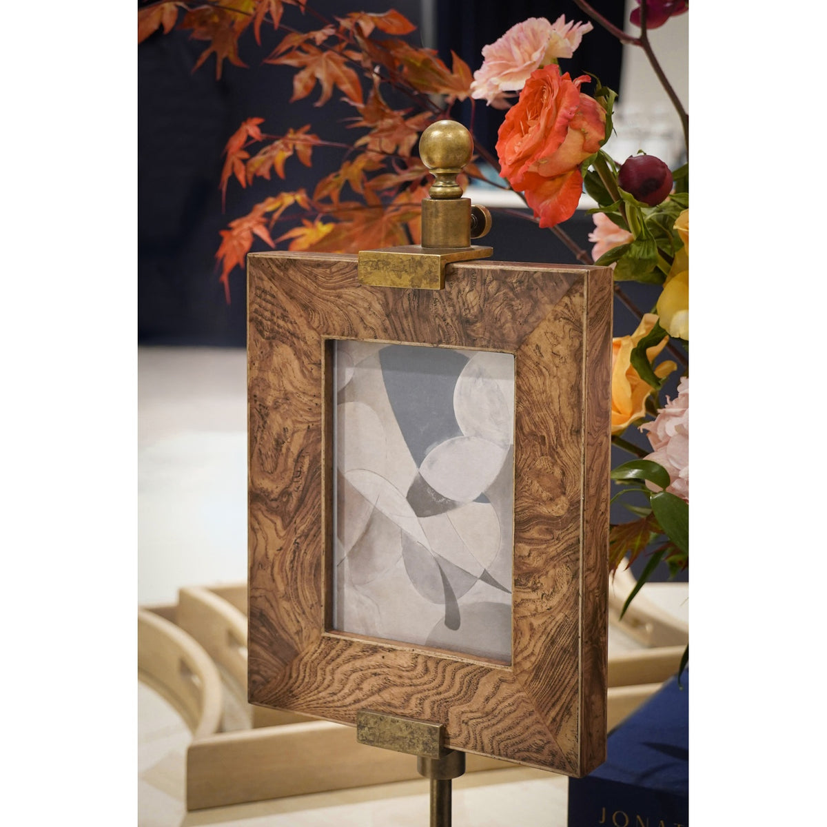 Winsland Picture Frame Stand 5"x7"