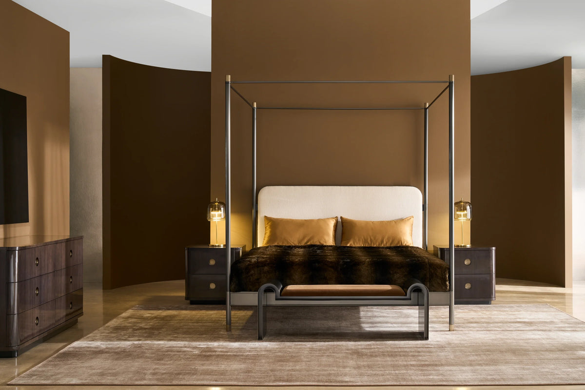Bachelor Dresser