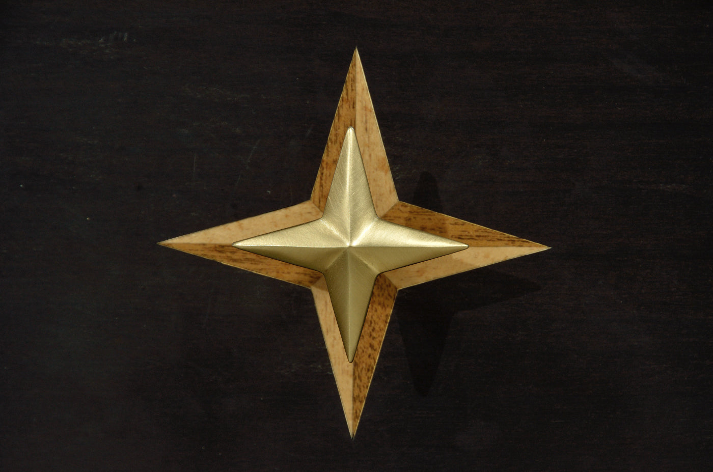 Four-Point Star 3D Geometric Cabinet