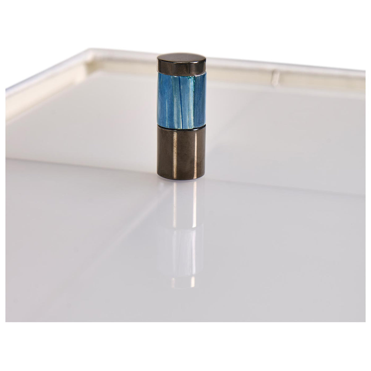 Sapphire Vertical Table Lamp