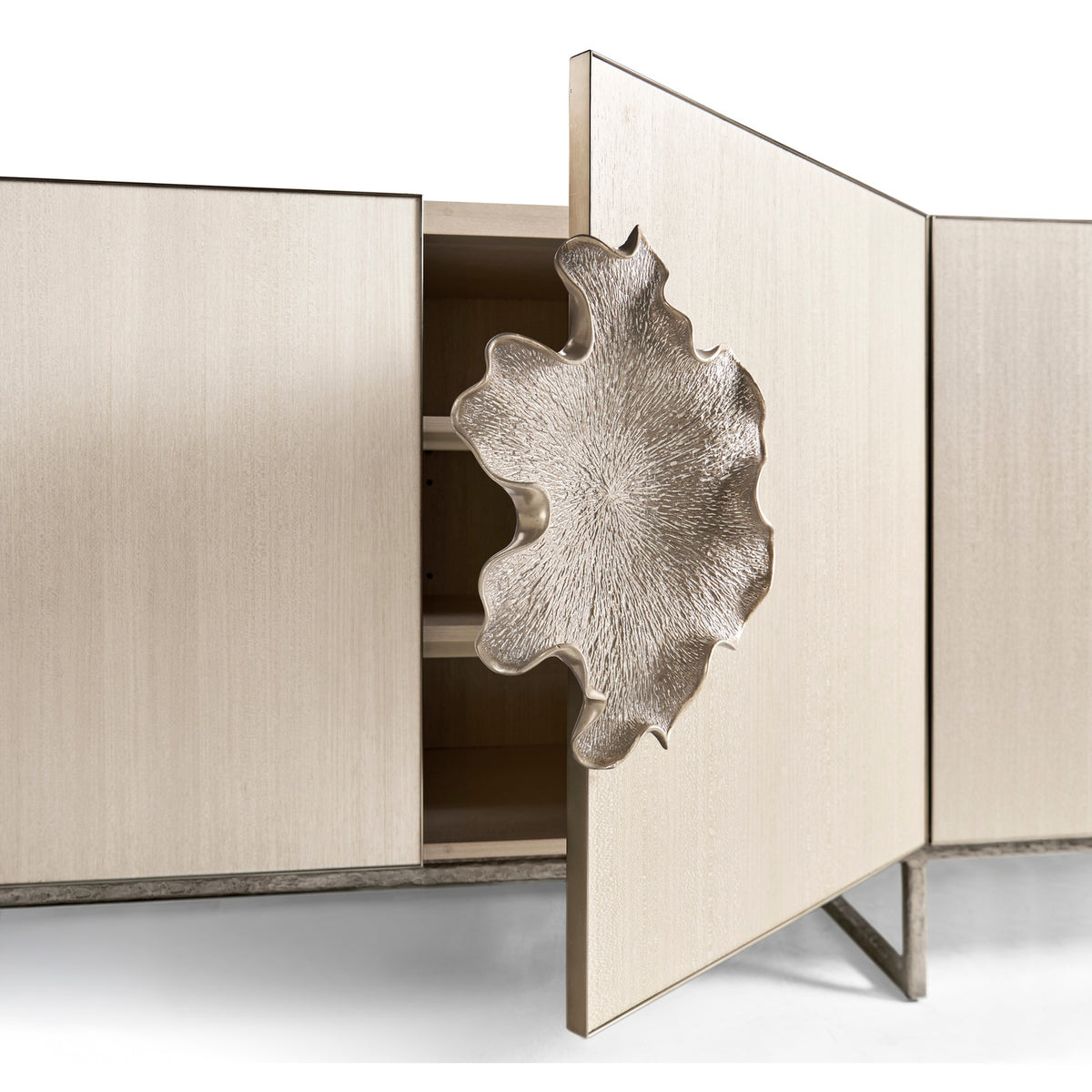Cynaria Sideboard