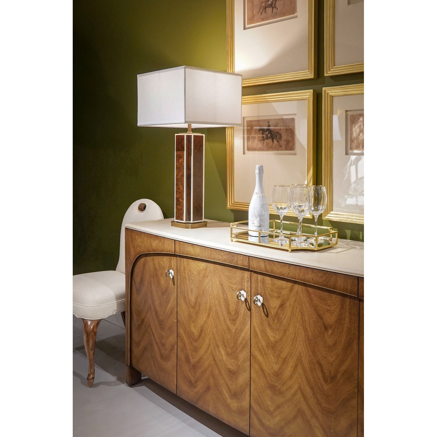 Jacques Vertical Table Lamp