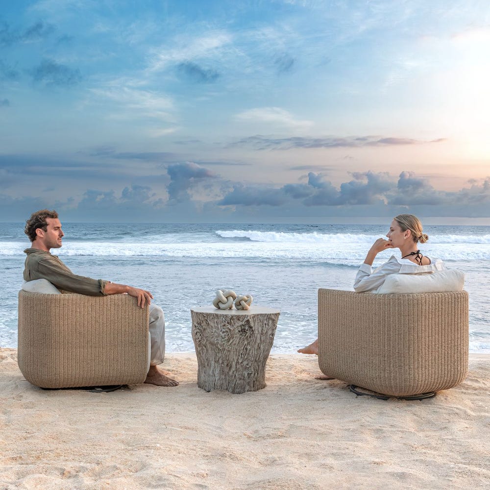 Oakmont Indoor-Outdoor Side Table