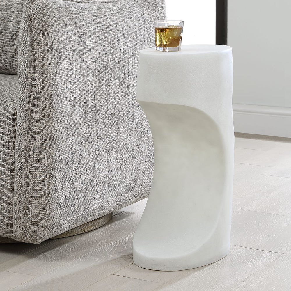 Stevie Accent Indoor-Outdoor Table