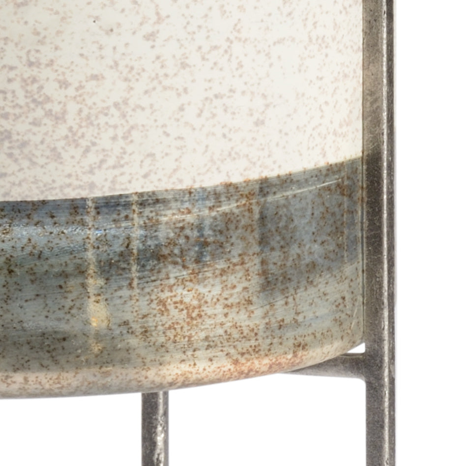 Ragsdale Candleholder (Med)