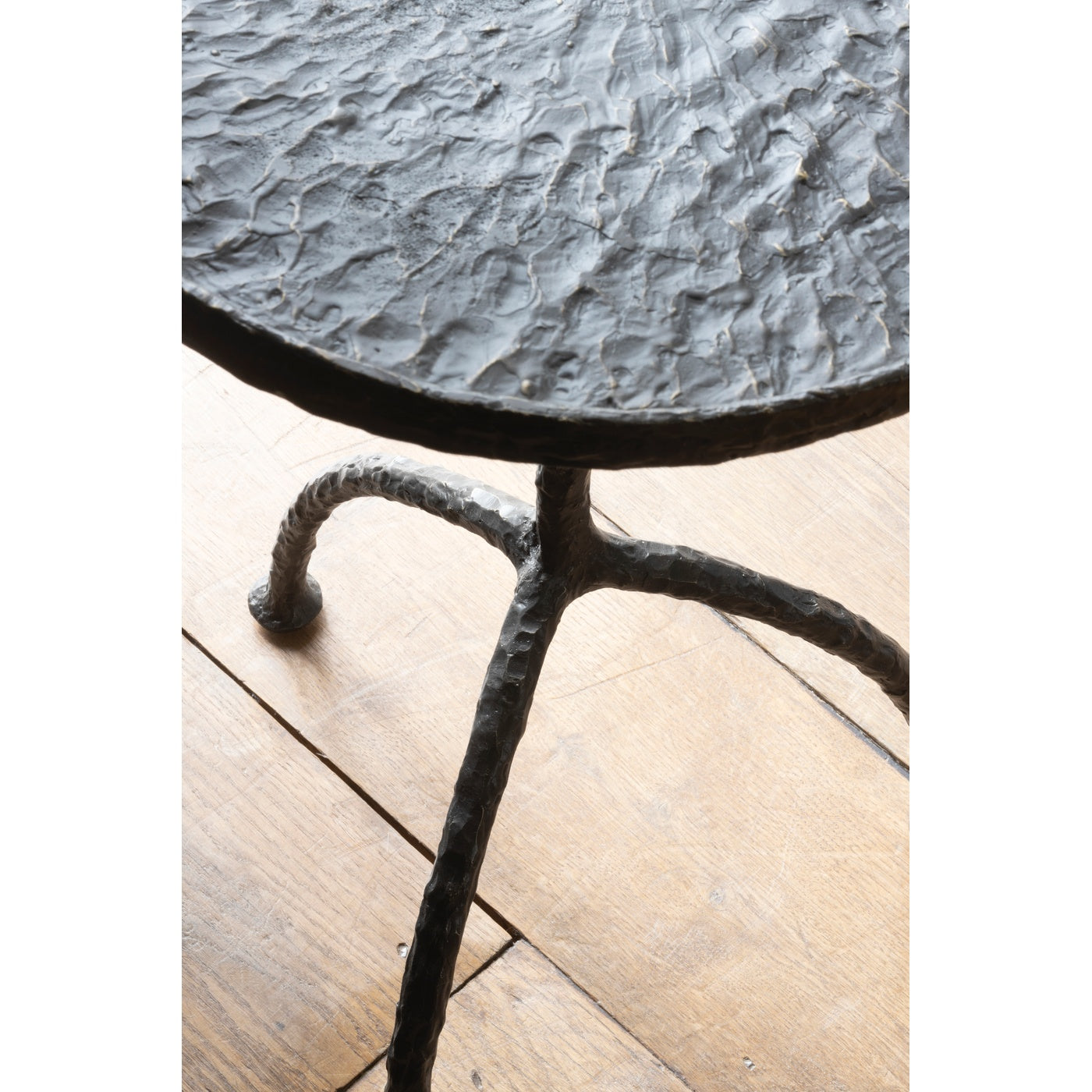 Kora Cocktail Table