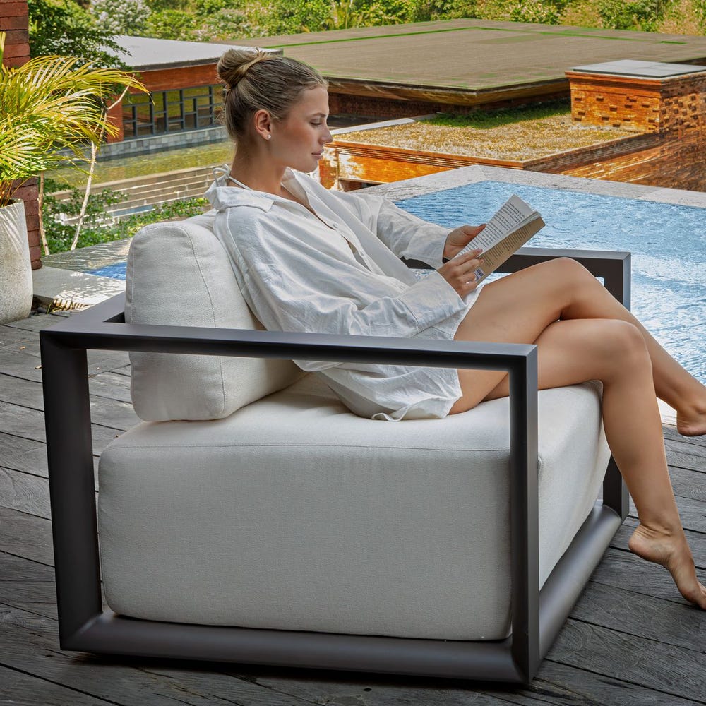 Remsen Outdoor Lounge Chair, Java Black/Oyster