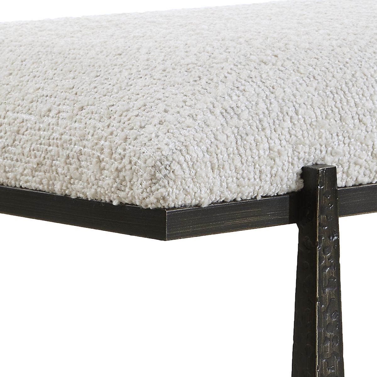 Serena Bench