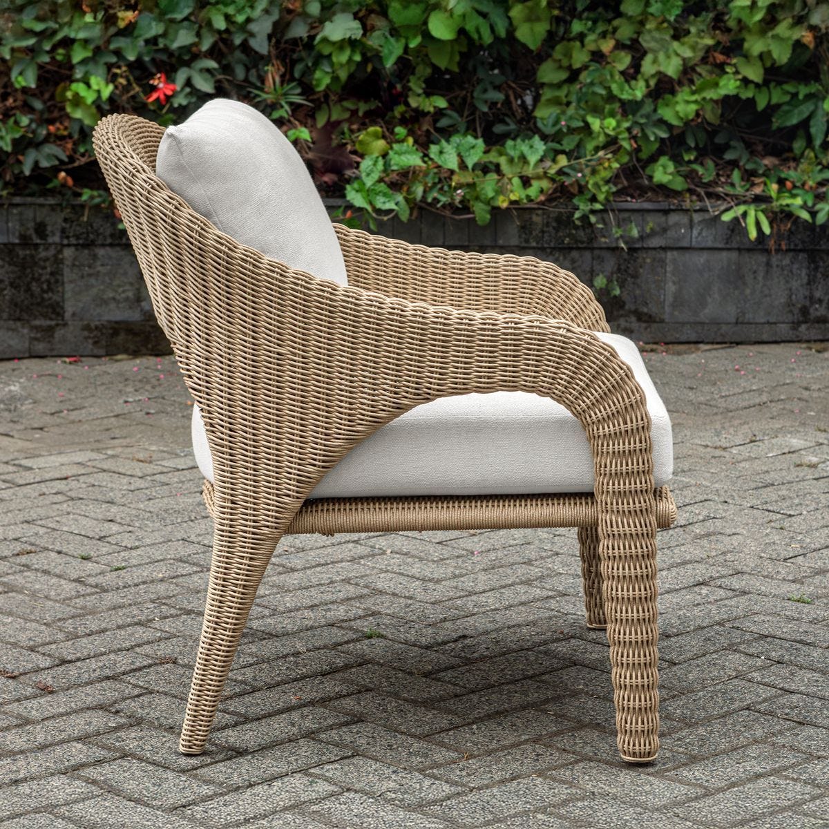 Kavali Outdoor Lounge Chair – Furniture by Uttermost | Sutter & Vale