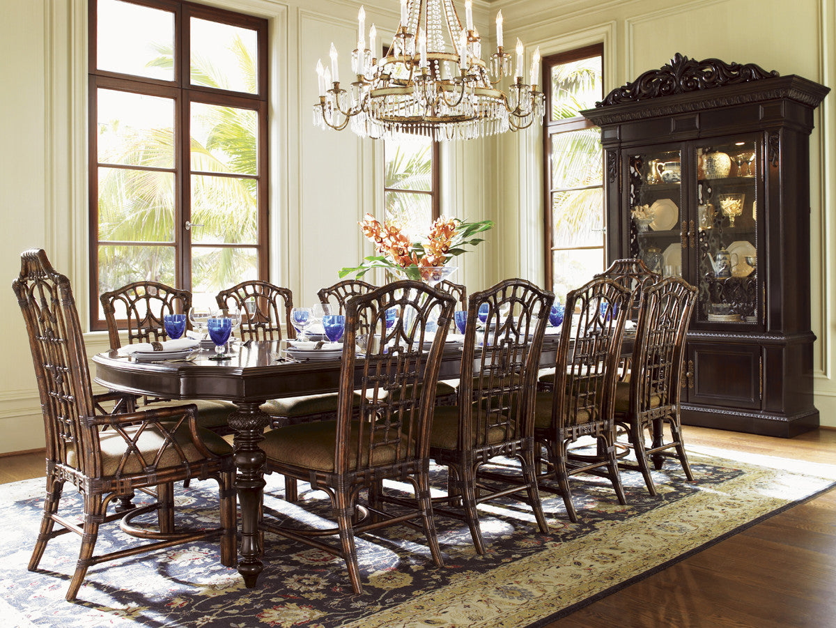 Islands Edge Dining Table