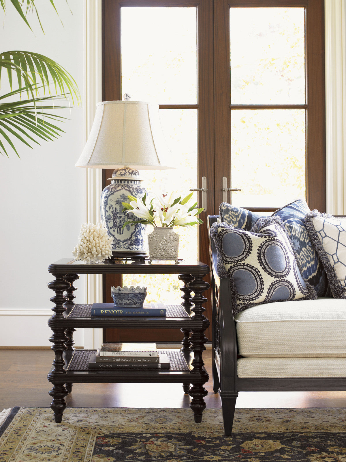 Tropic Lamp Table