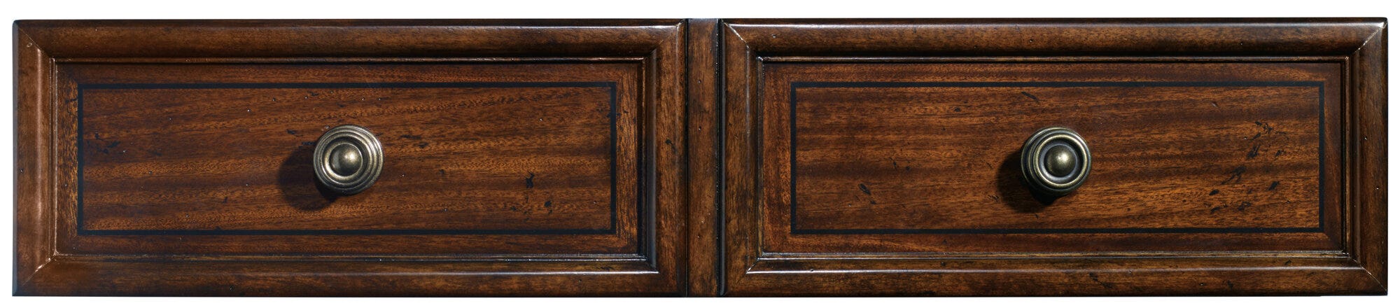 Leesburg Chest