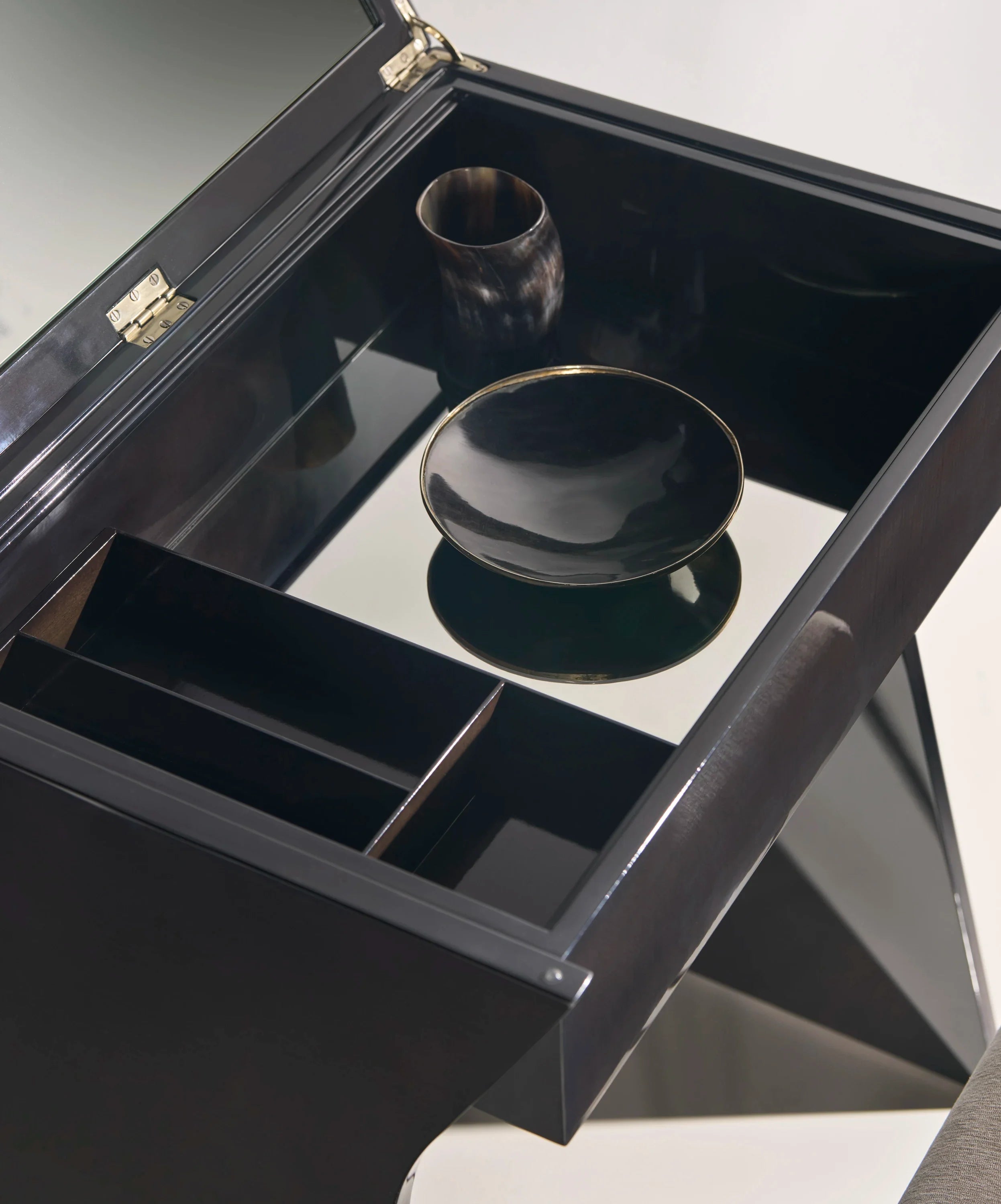 Kismet Vanity