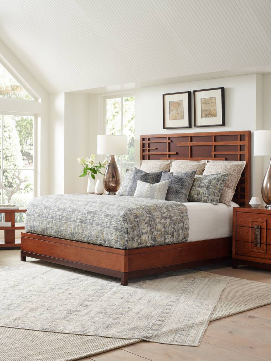 Shanghai Panel Bed