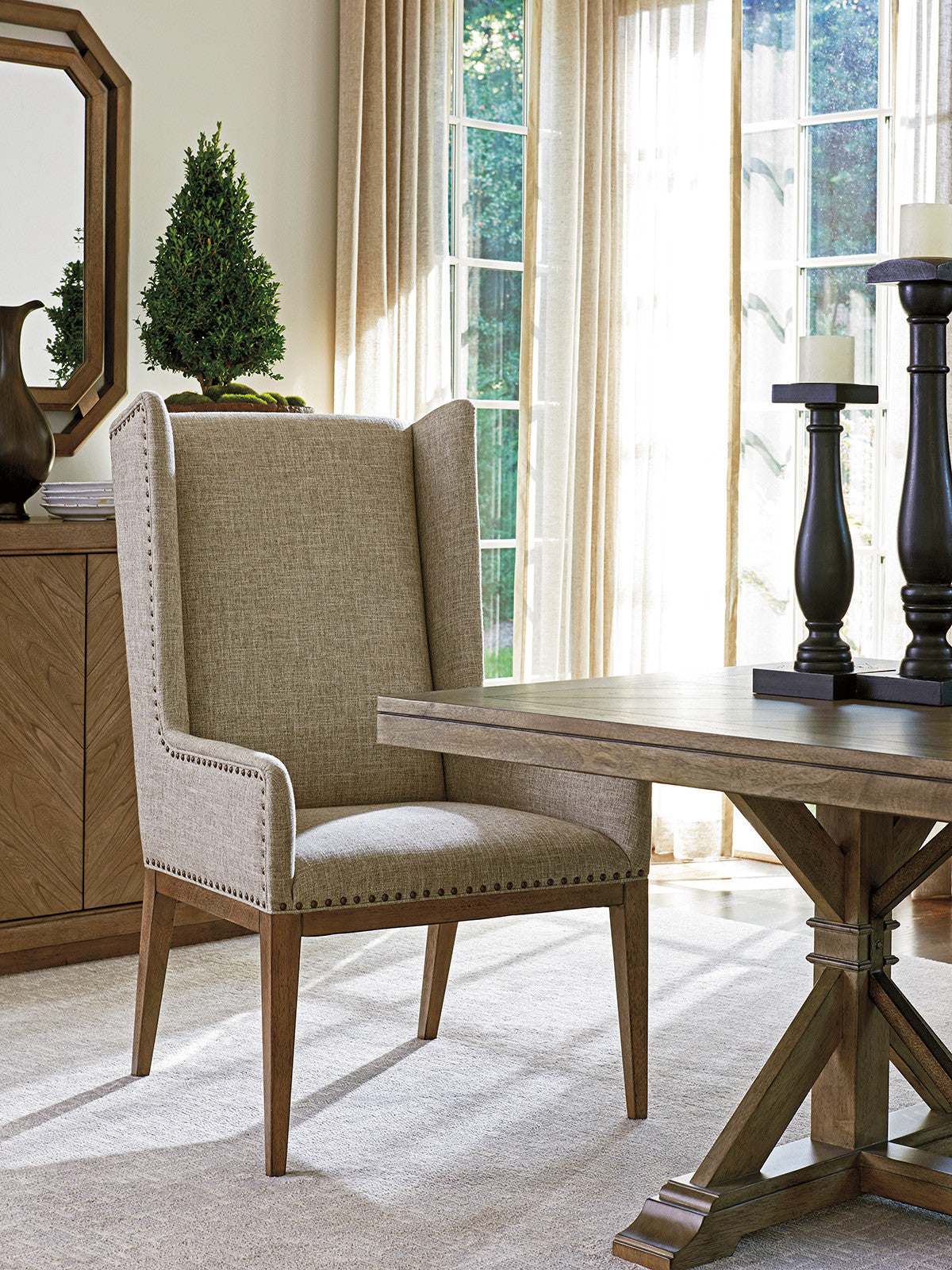 Milton Host Chair