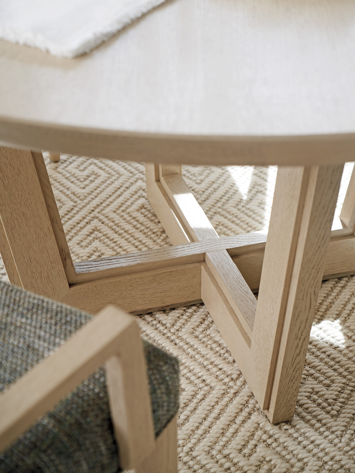 Hanson Round Dining Table