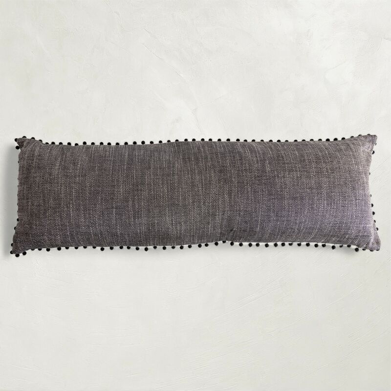 Hutch Black Poly 22x22