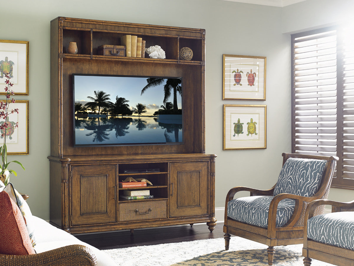 Pelican Cay Entertainment Deck
