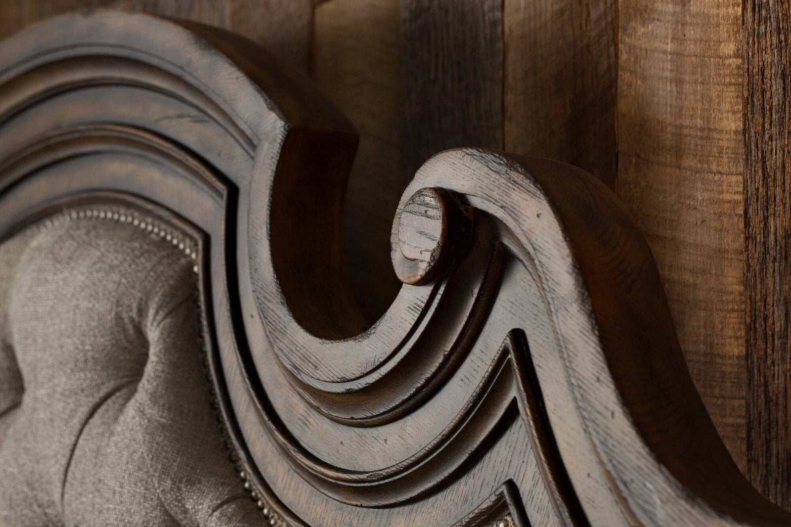 Fair Oaks 5/0 Upholstered Headboard