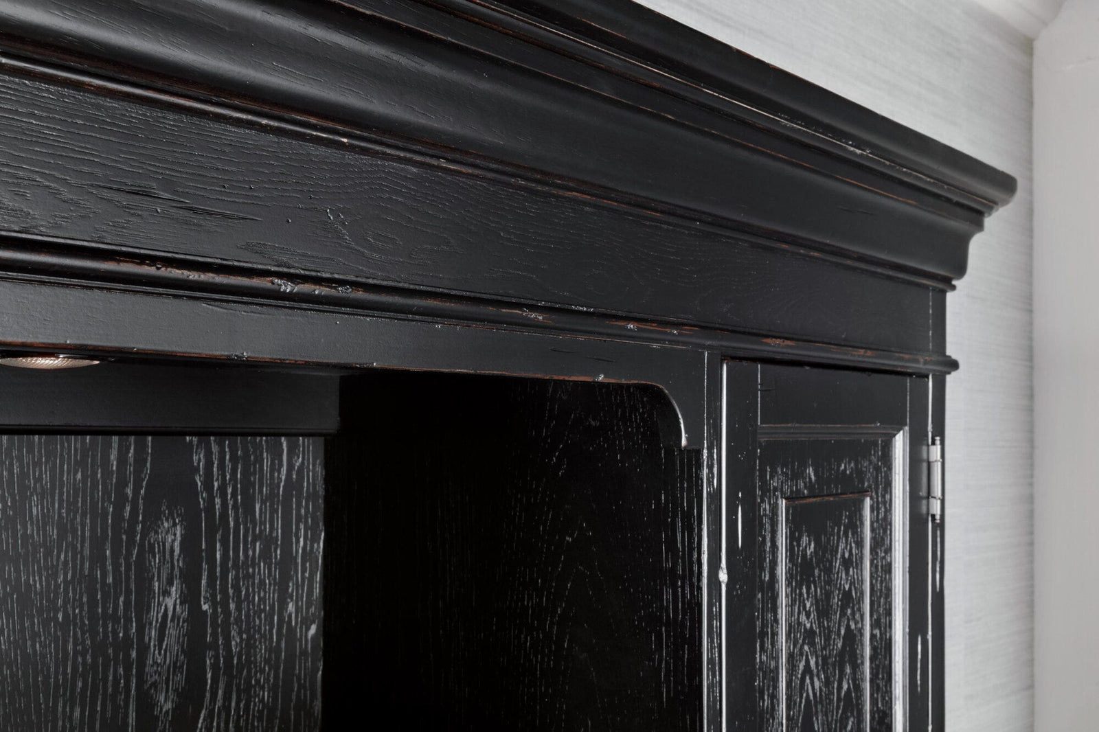 Bristowe Credenza Hutch