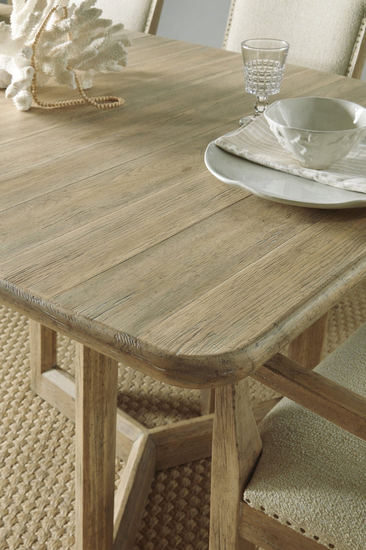 Surfrider Rectangle Dining Table with 2-18in Leaves