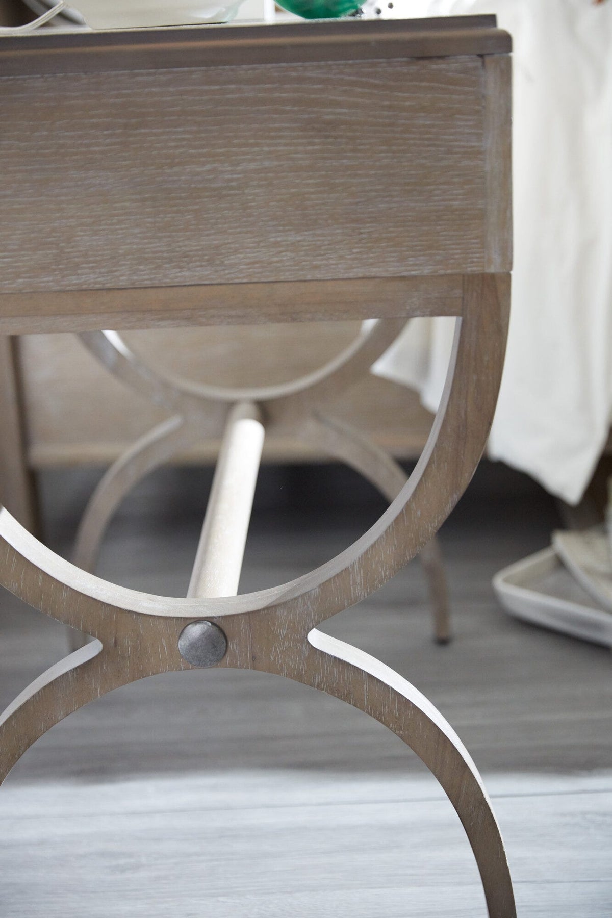 Affinity Leg Nightstand