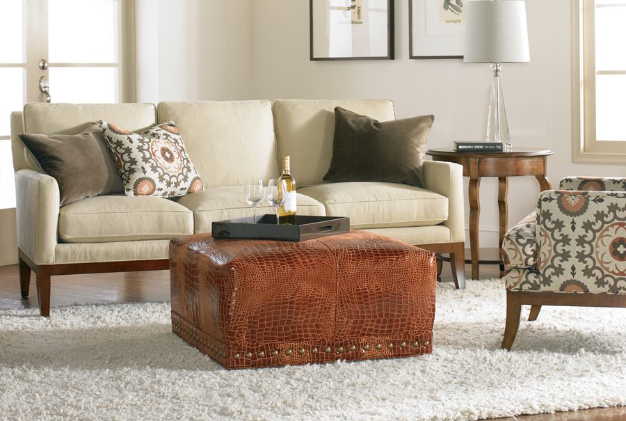Bench / Ottoman