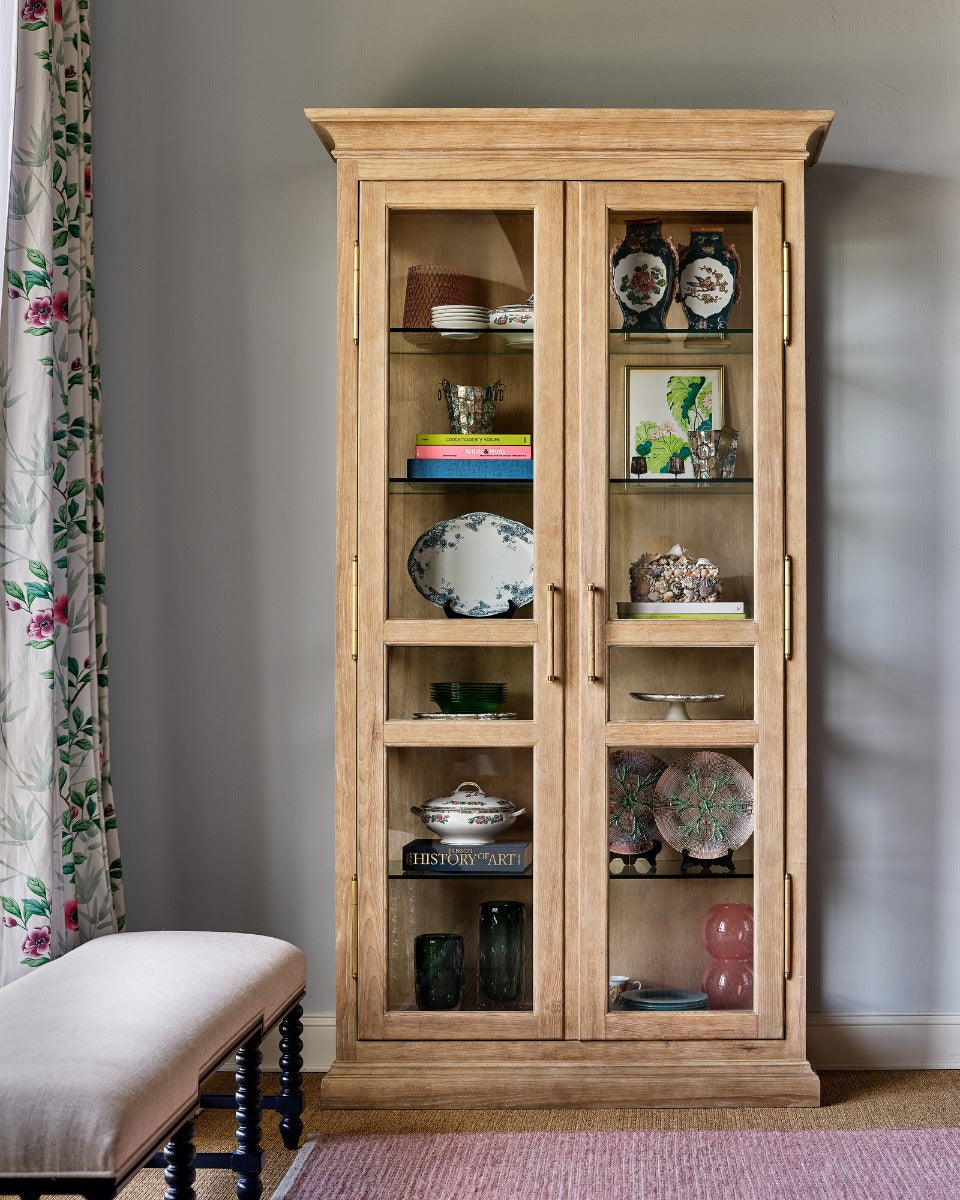 Horizon Display Cabinet