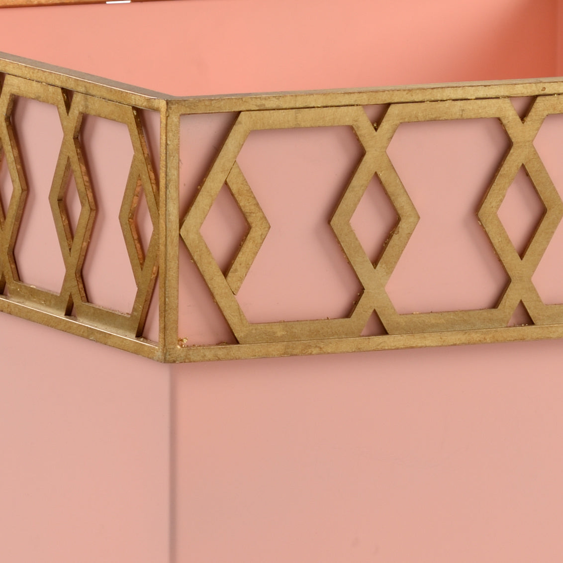 Perkins Planter - Coral