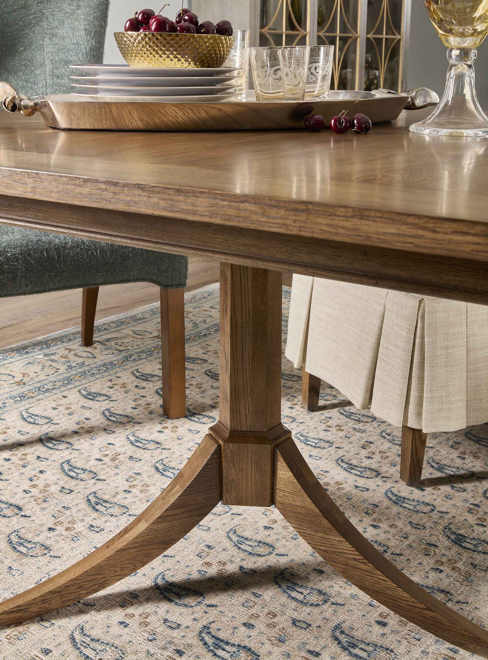 Monticello Dining Table