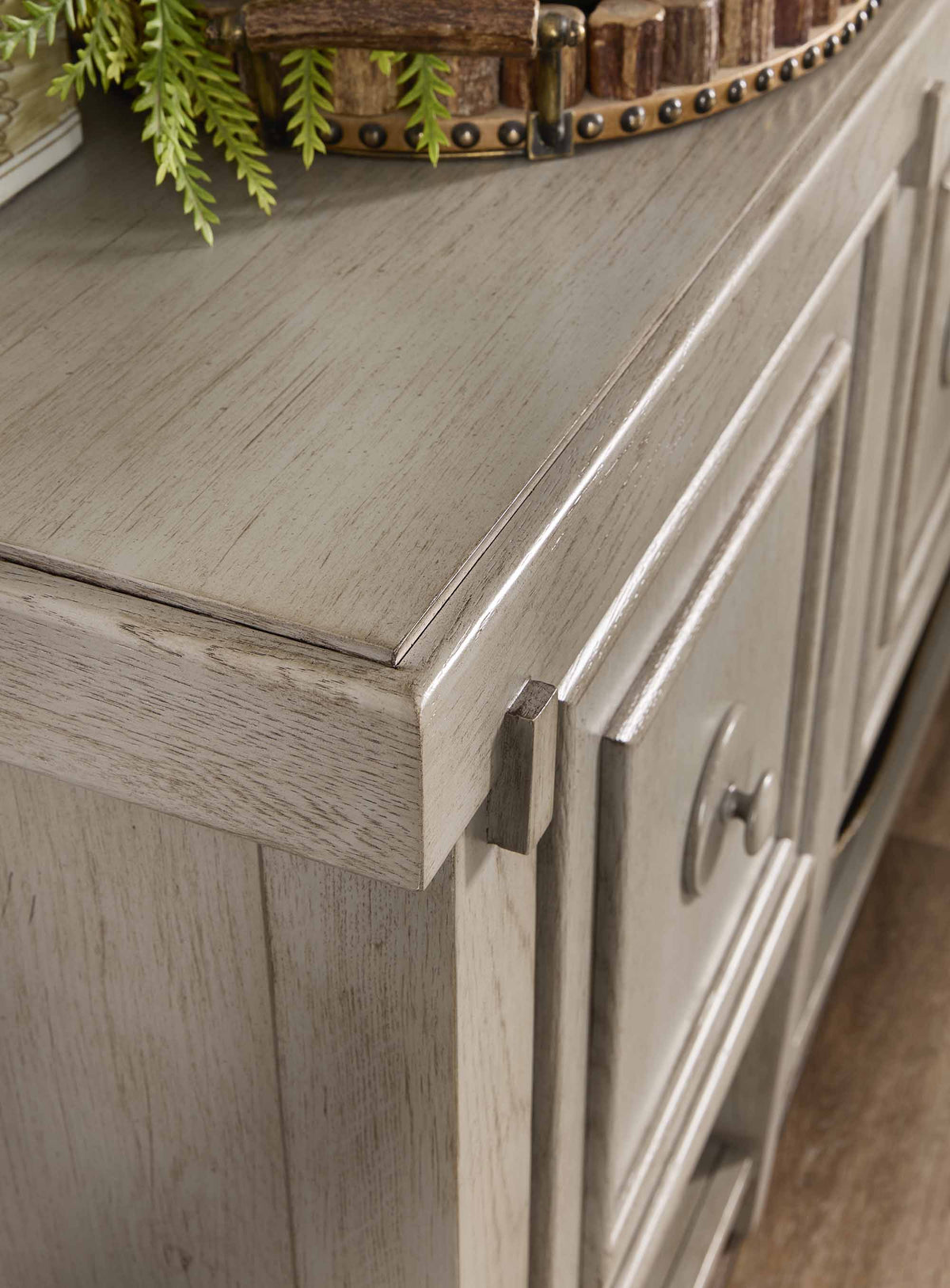 Wentworth Huntboard