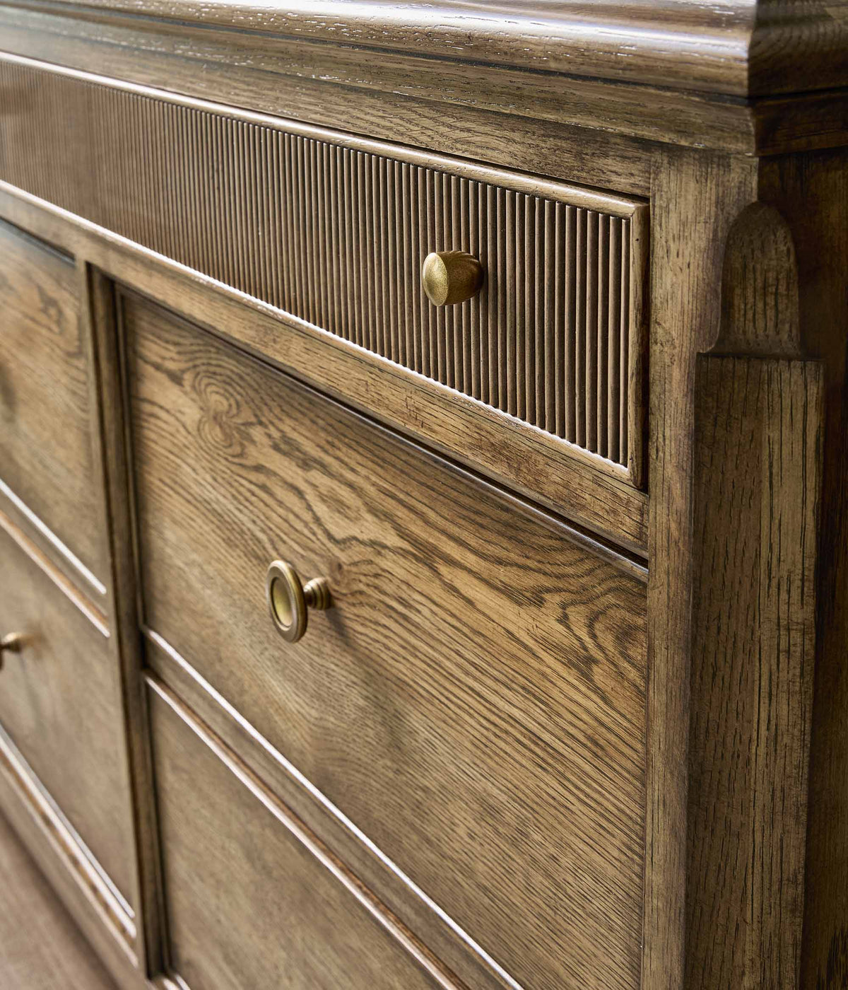 Vanderbilt Dresser