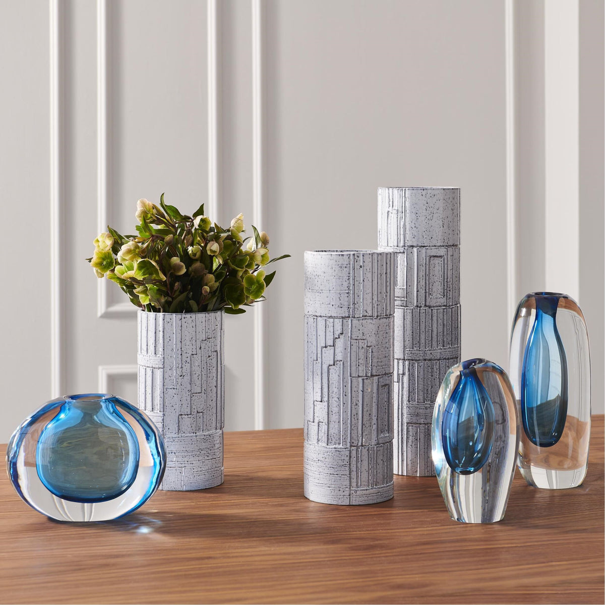 Offset Round Vase-Light Blue