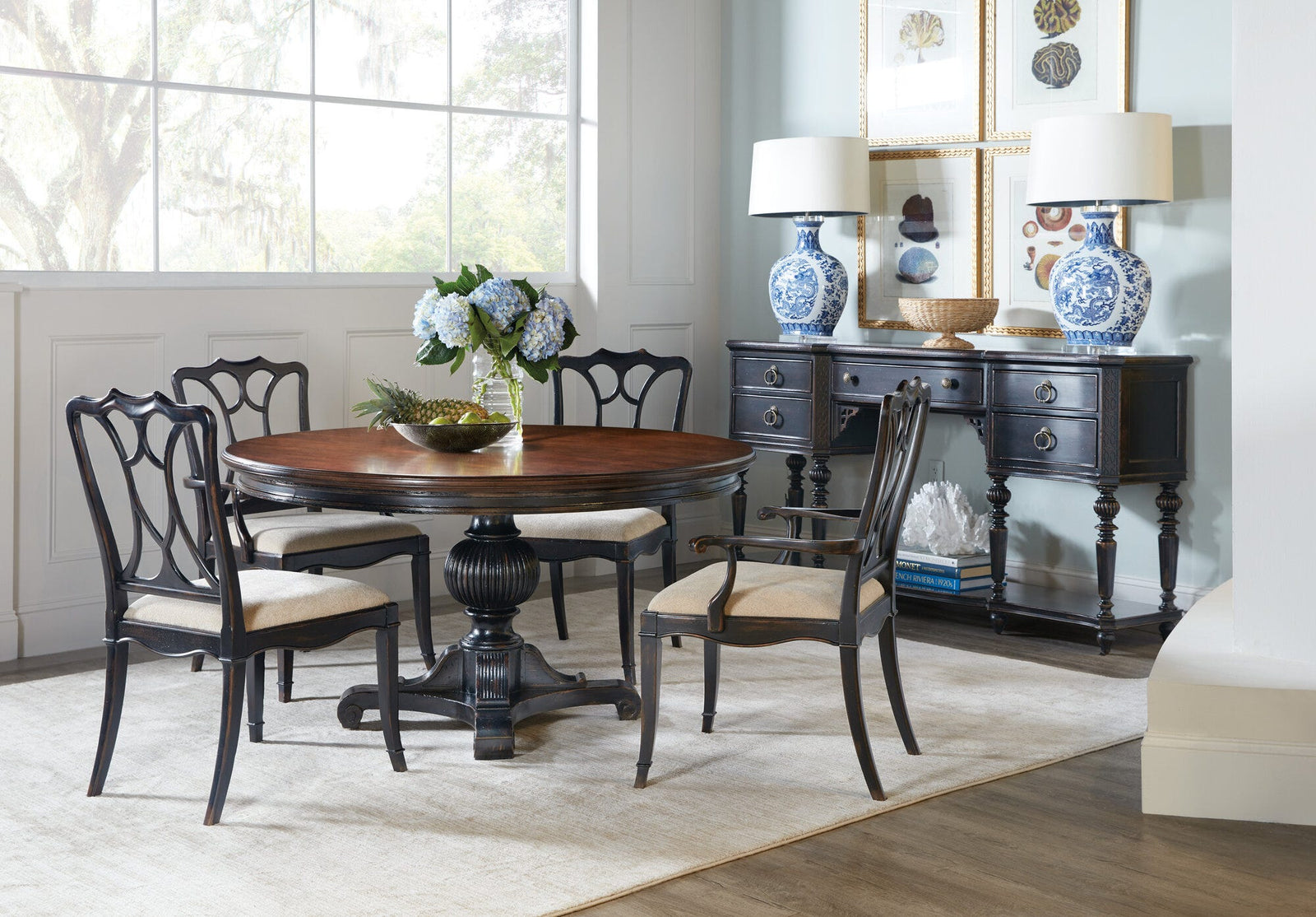 Charleston Round Pedestal Dining Table with 1-20in Leaf
