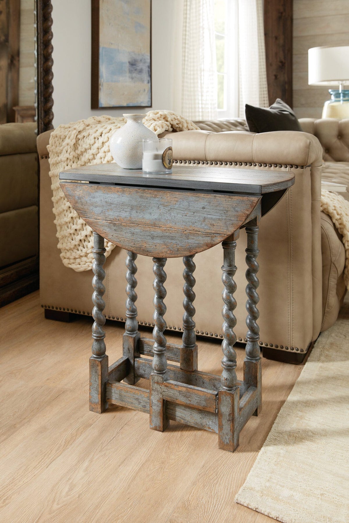 La Grange Prause Gate Leg Round Table