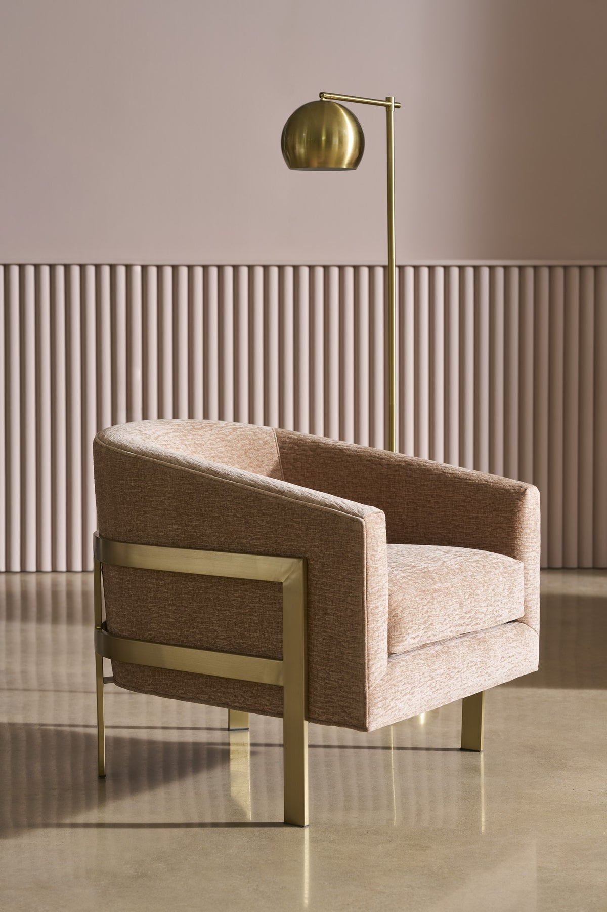 Zsa Zsa Lounge Chair (7004-01-6) - Fairfield Chair