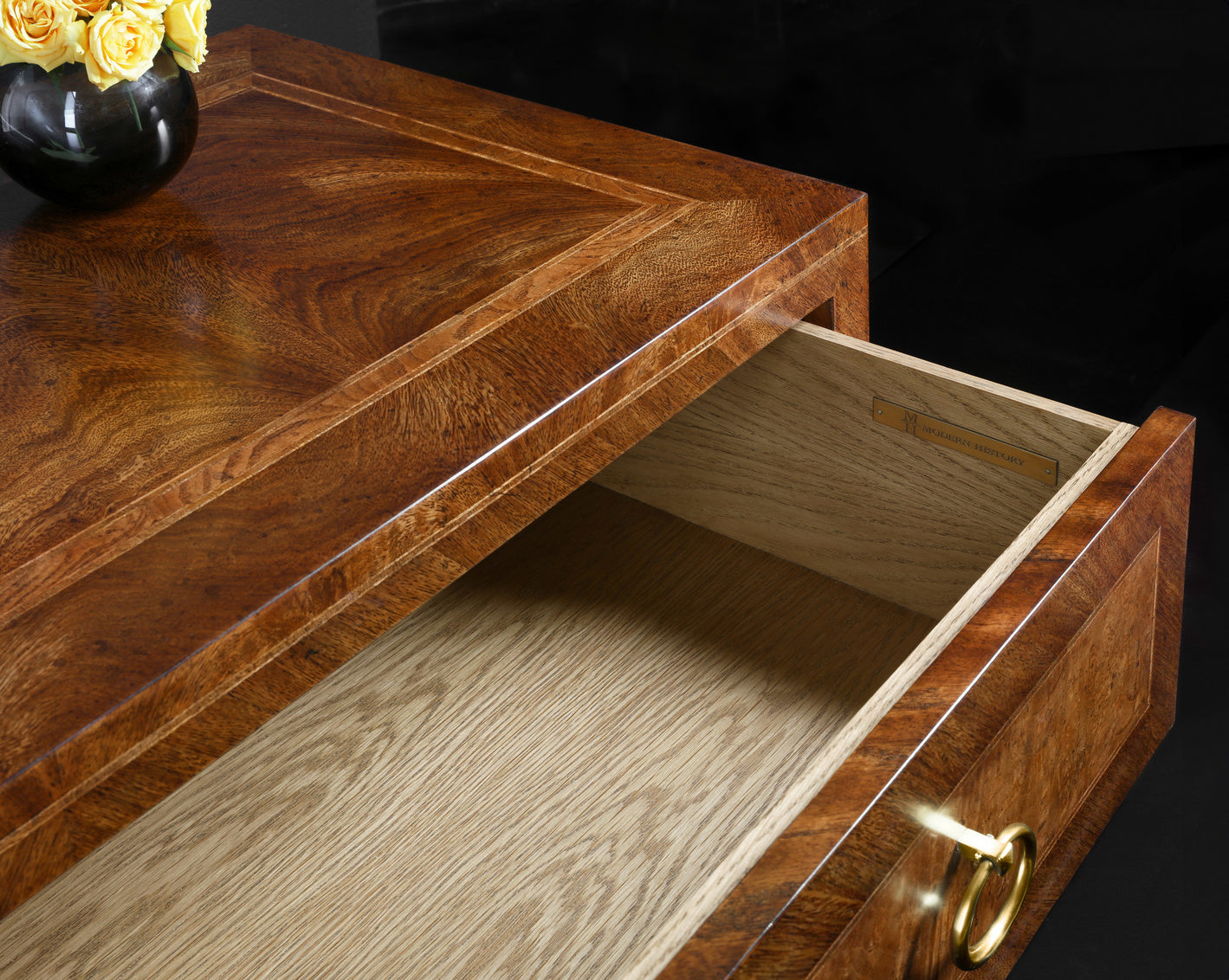 Modern History Savona Chest MH1168F01