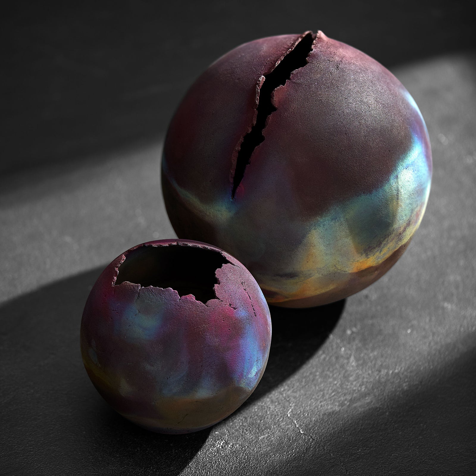 Fissure Open Ball-Raku