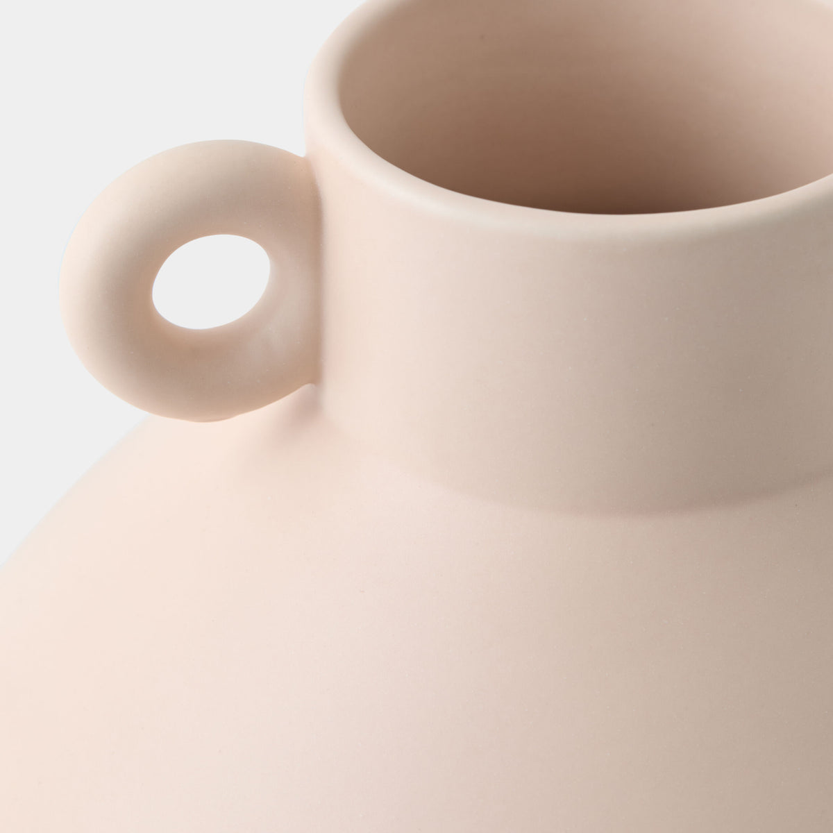 Ruffle Vase-Rings-Blush