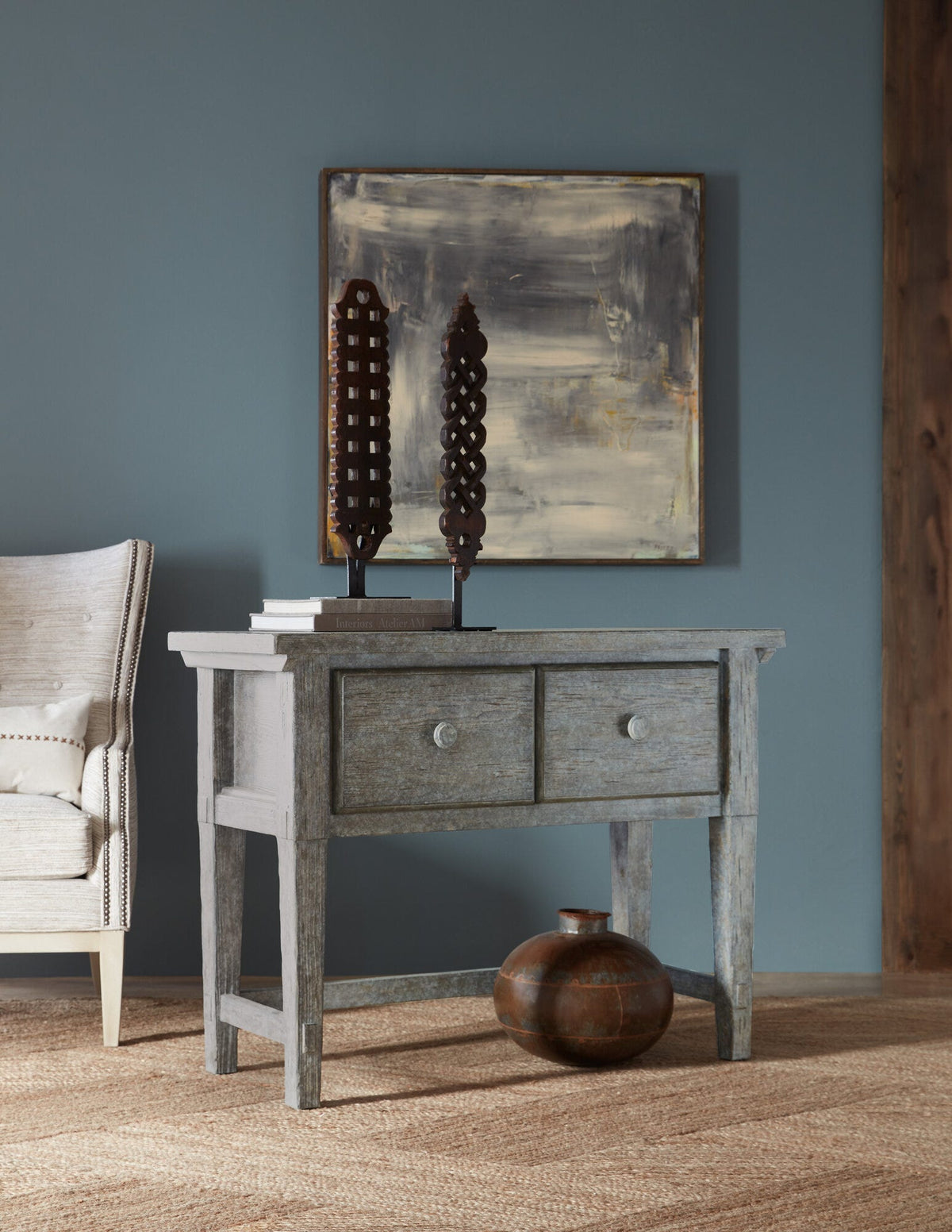 Commerce & Market Stonewashed Console