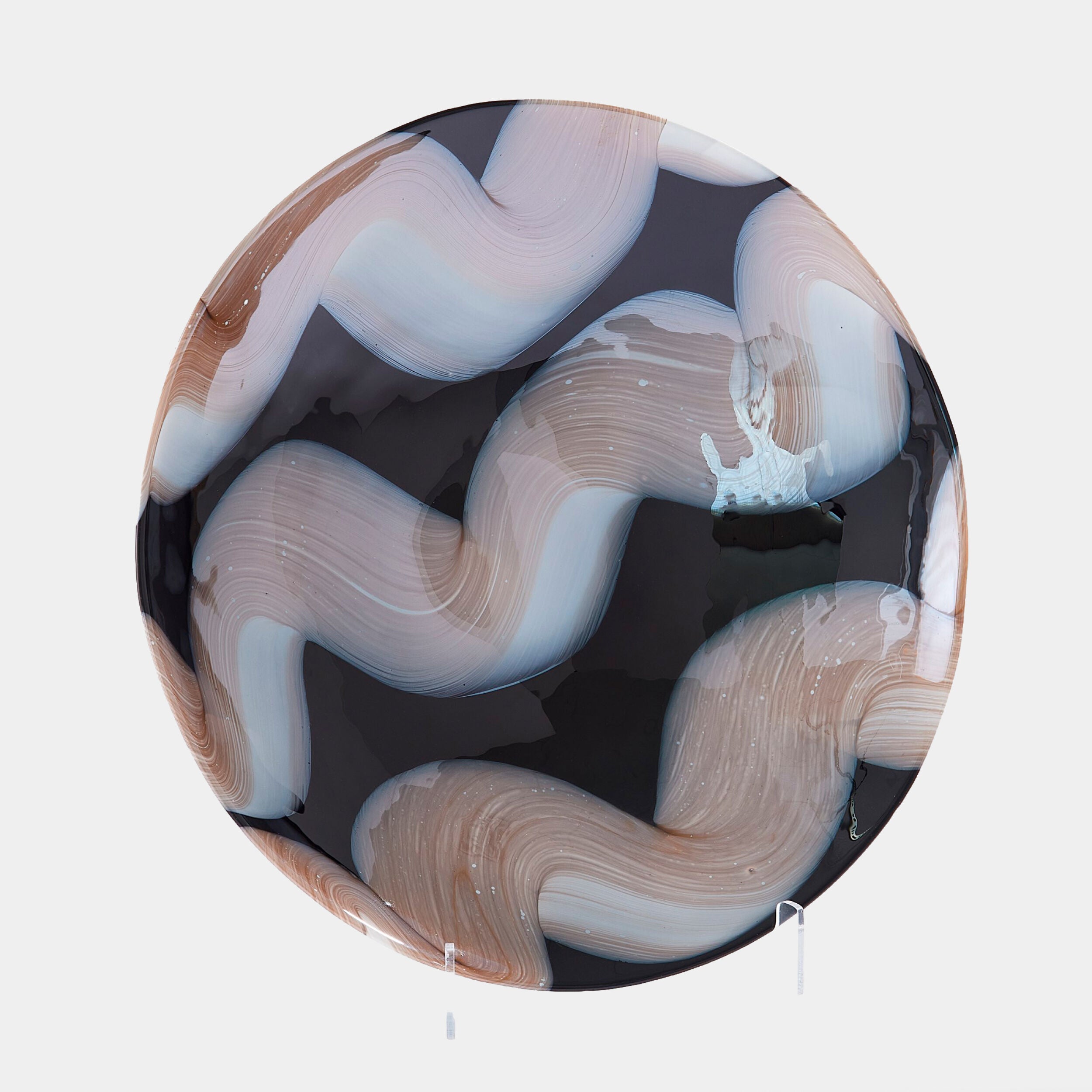 Swoon Charger-Black/Beige