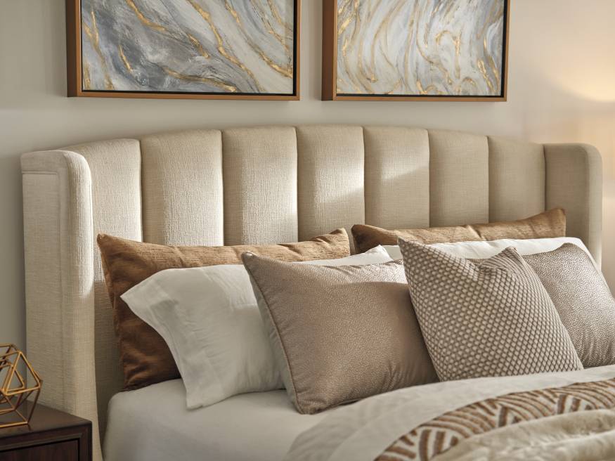 Savoy Upholstered Bed