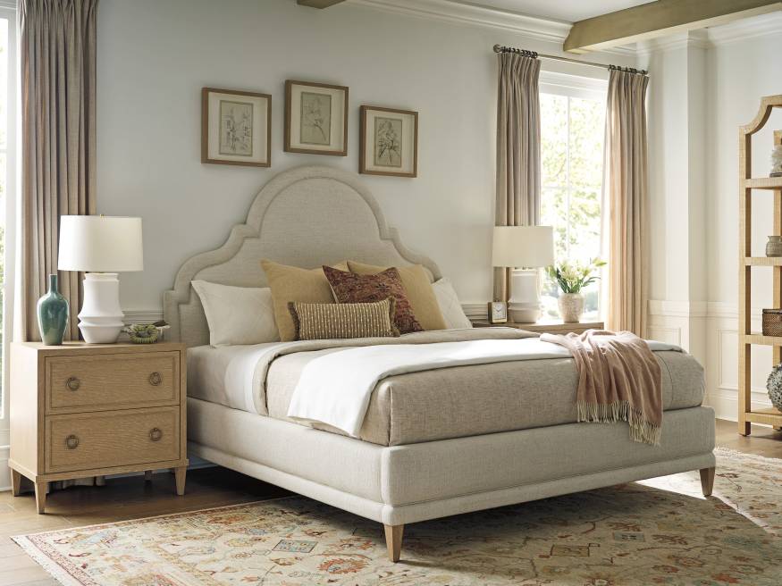 Cambridge Custom Headboard 6/6