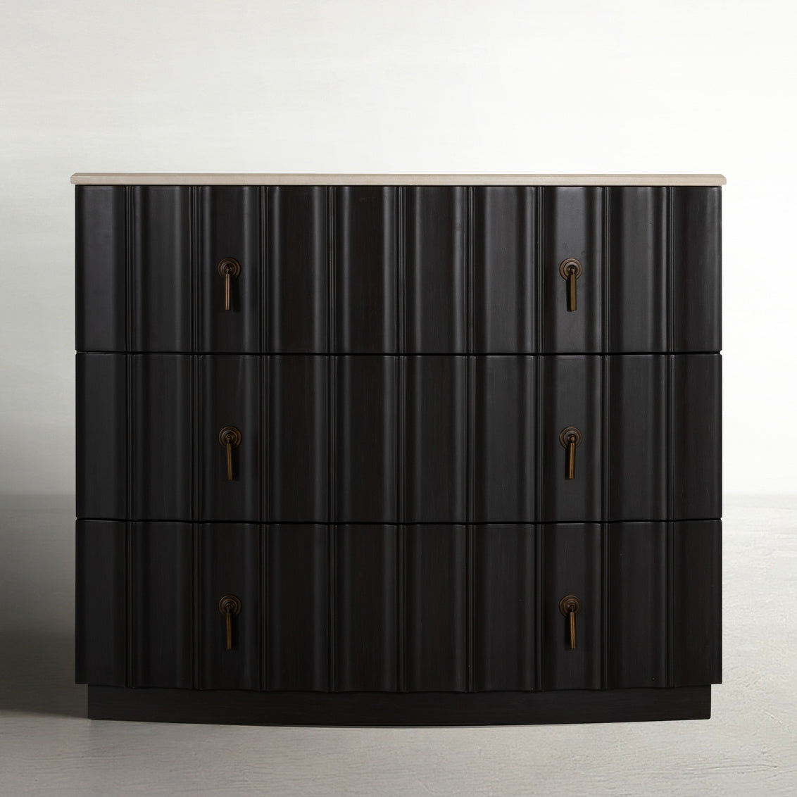 Sergio Chest