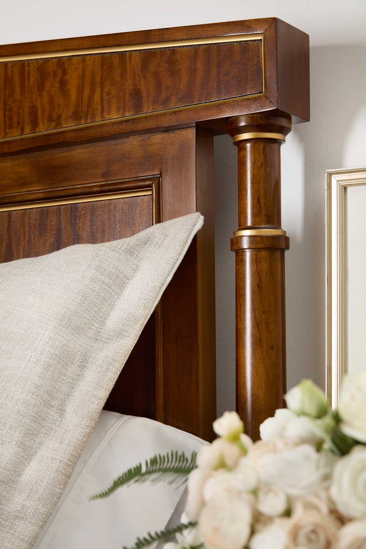Carusso King Bed