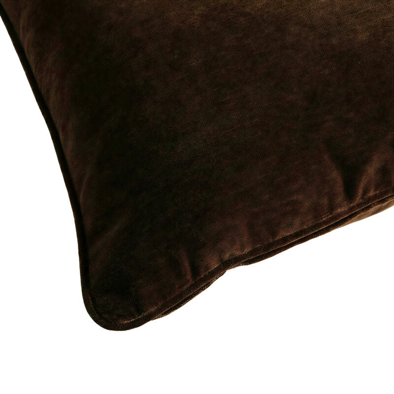 Plush Velvet Chocolate 20x20
