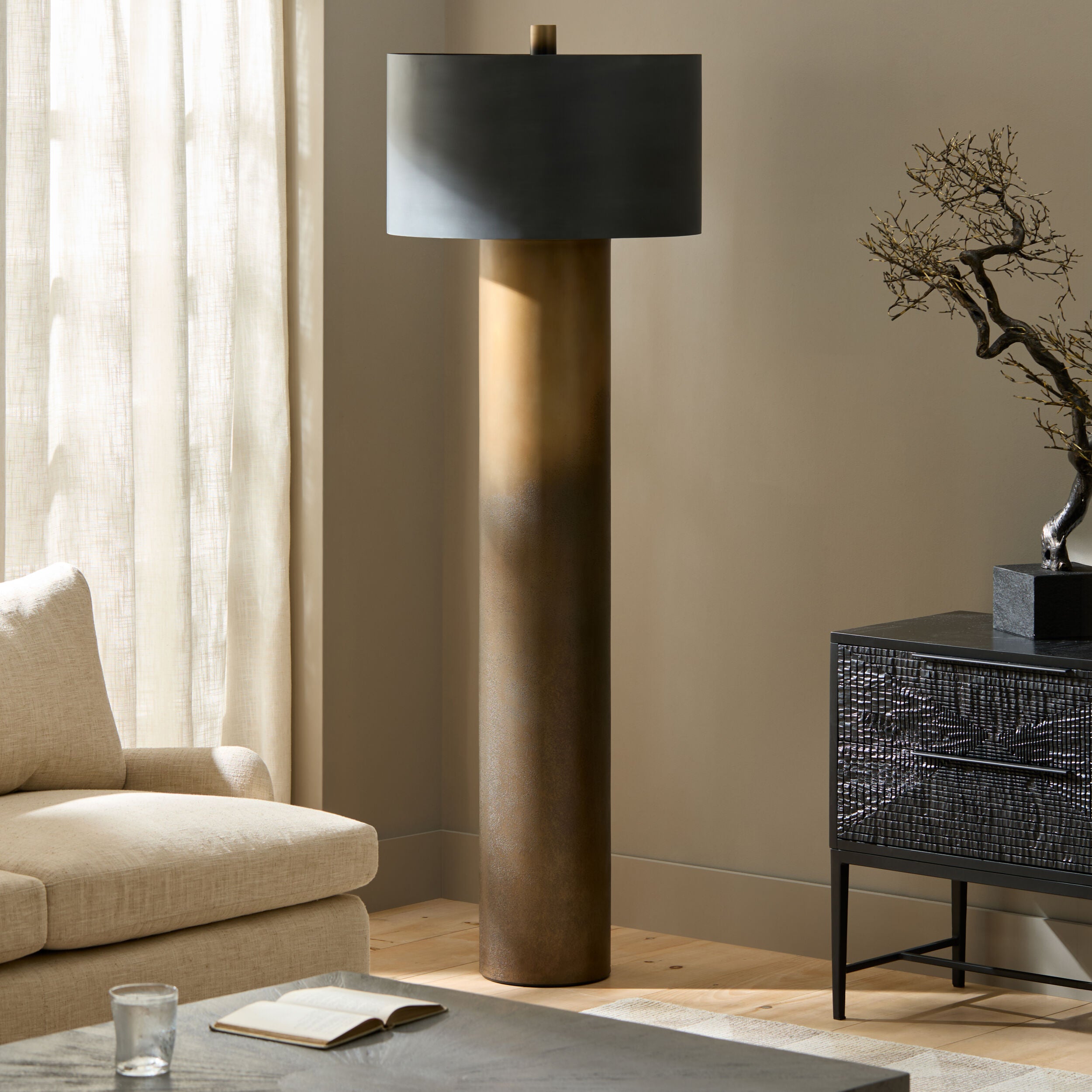 Tortoise Drum Floor Lamp